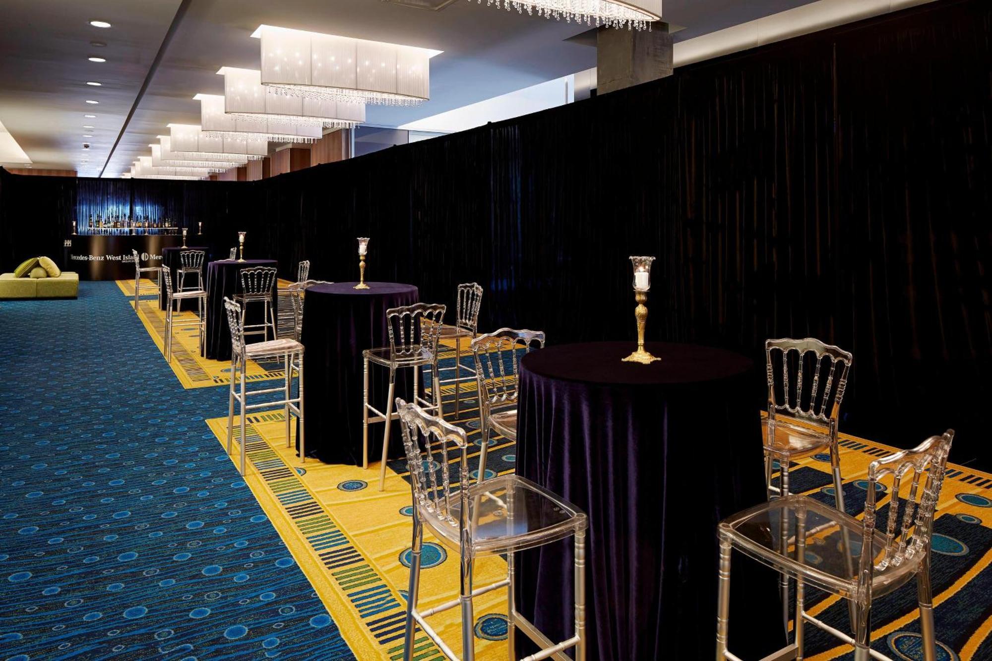 Marriott Montreal Airport In-Terminal Hotel Dorval Bagian luar foto